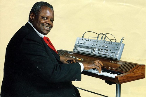 Oscar Peterson with Roland Piano Plus, TR-606 and TB-303